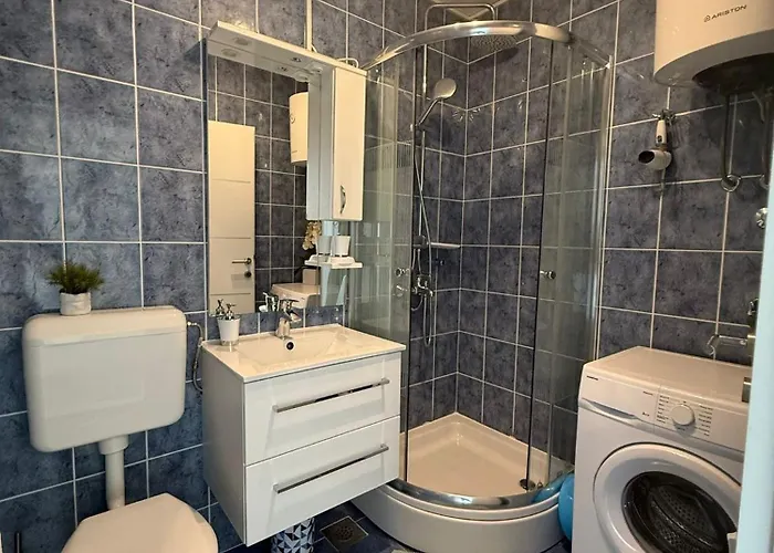 Sea View Apartment Makarska